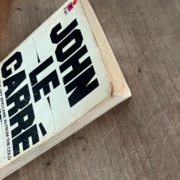 John Le Carré A Small Town in Germany - vintage 1974 edition paperback Book - Picture 11 of 15